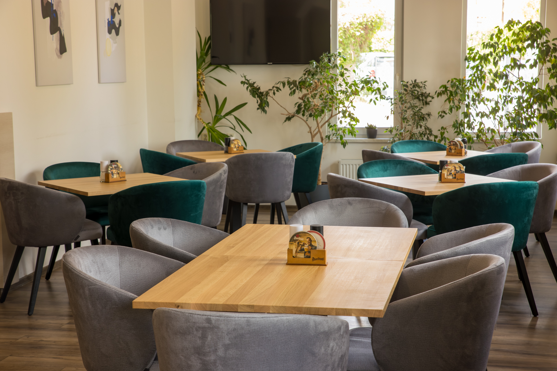 Restaurace